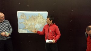 Iceland Sprengisandur Reykjavik - team briefing route RS